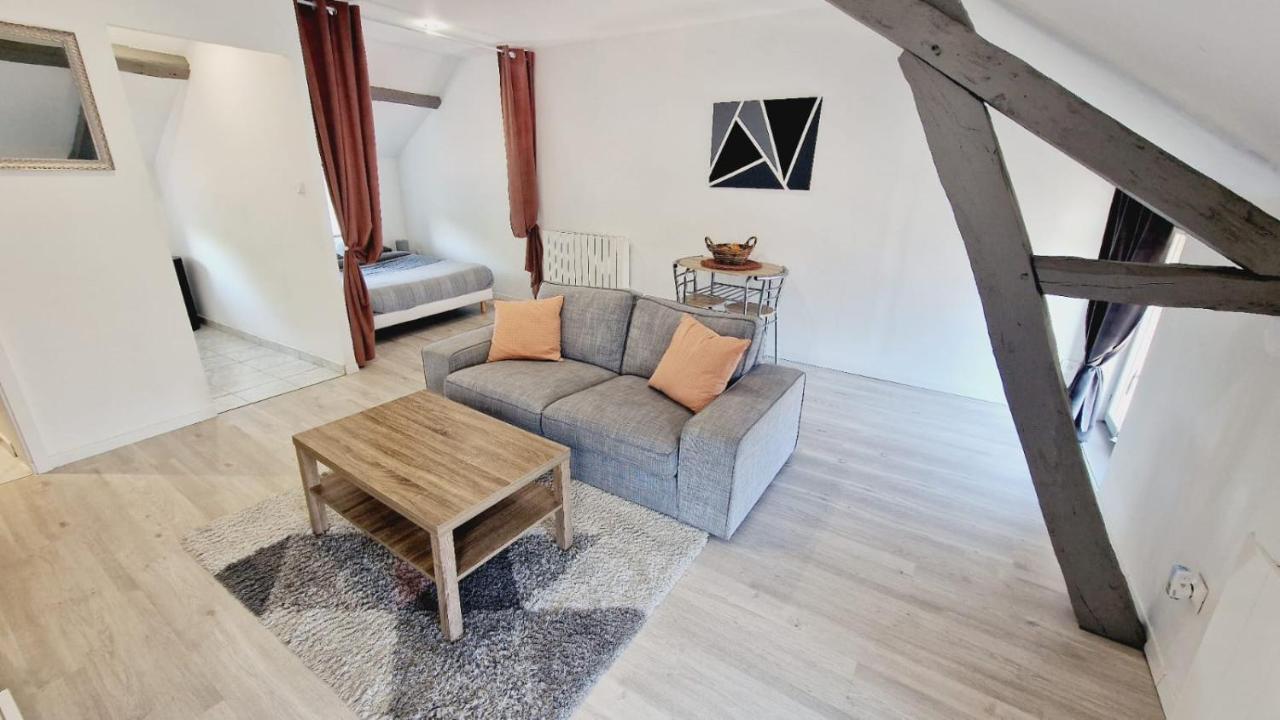 J.Mo Home - Louvroil - Calme - Ideal Couple - Deplacement Pro Экстерьер фото